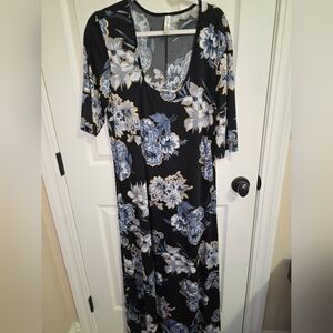 Seven7 Black and White Bell Sleeve Sundress